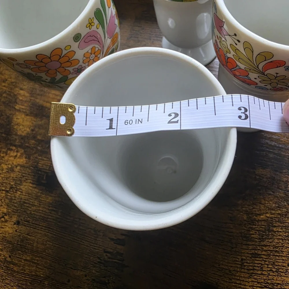 Vintage 1970s Mod Floral White Footed Glasses Japan Retro Daisy Parfait Set of 4